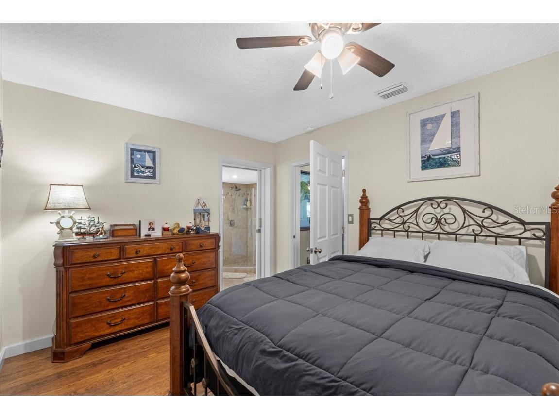 800 Hidden Oaks Lane Oak Hill FL 32759 V4942130 image30