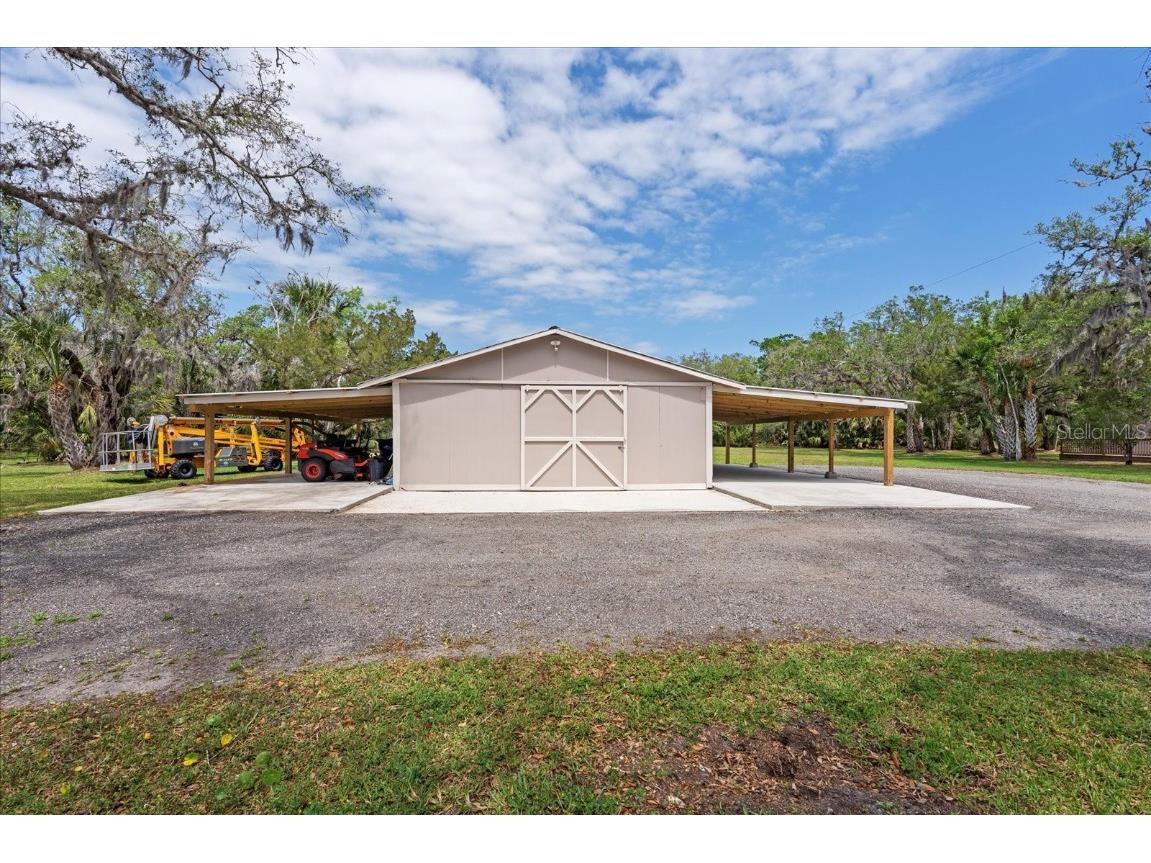 800 Hidden Oaks Lane Oak Hill FL 32759 V4942130 image57