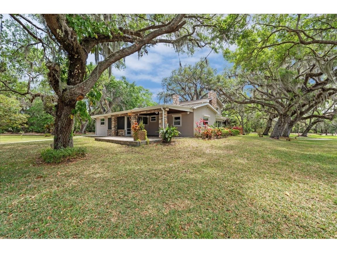 800 Hidden Oaks Lane Oak Hill FL 32759 V4942130 image58