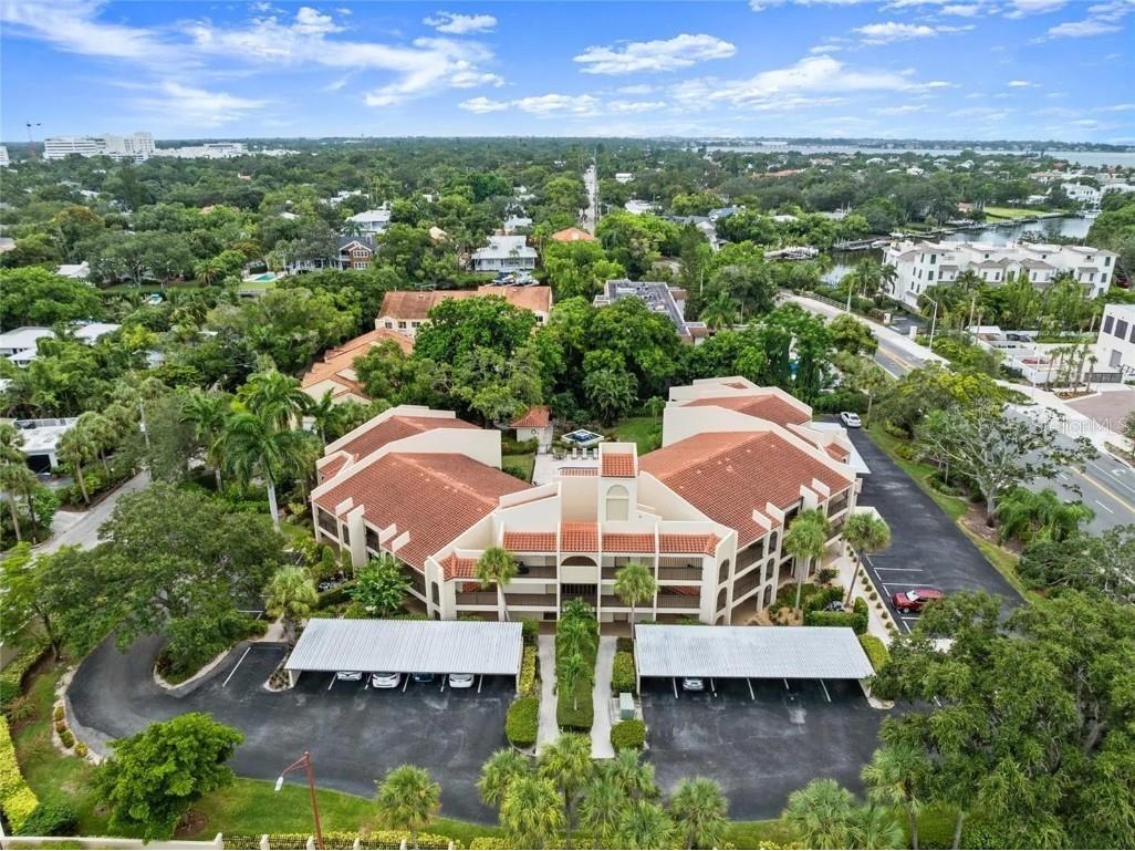 800 Hudson Avenue #102 Sarasota FL 34236 A4642756 image1