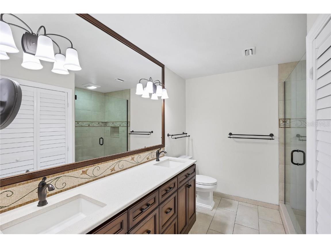 800 Hudson Avenue #106 Sarasota FL 34236 A4673881 image18