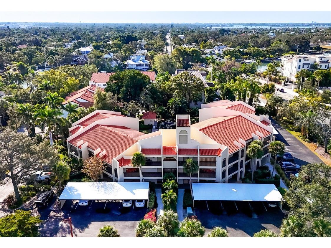 800 Hudson Avenue #106 Sarasota FL 34236 A4673881 image2