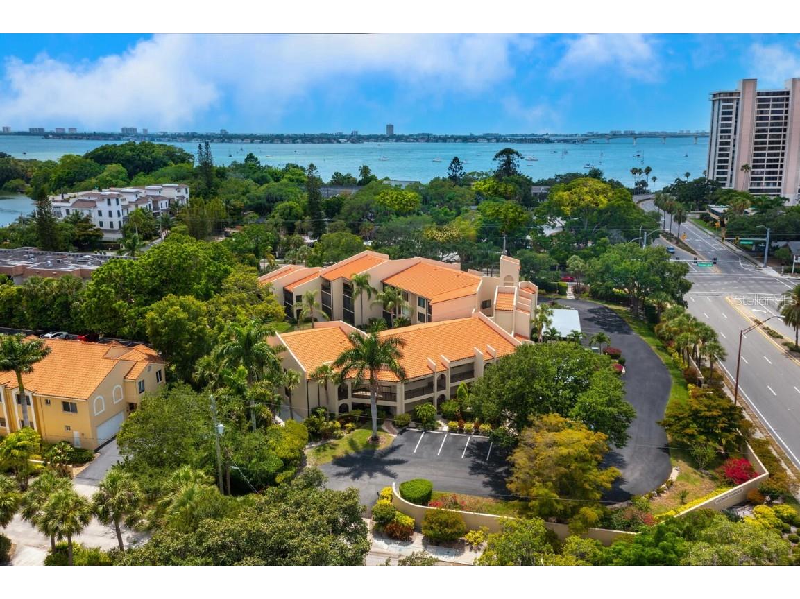 800 Hudson Avenue #303 Sarasota FL 34236 A4605487 image1