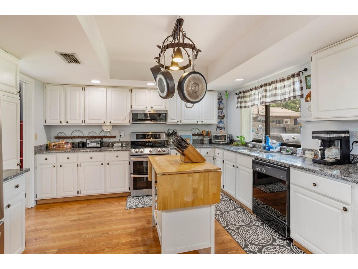 800 Lakeview Avenue Mount Dora FL 32757 G5099418 image13