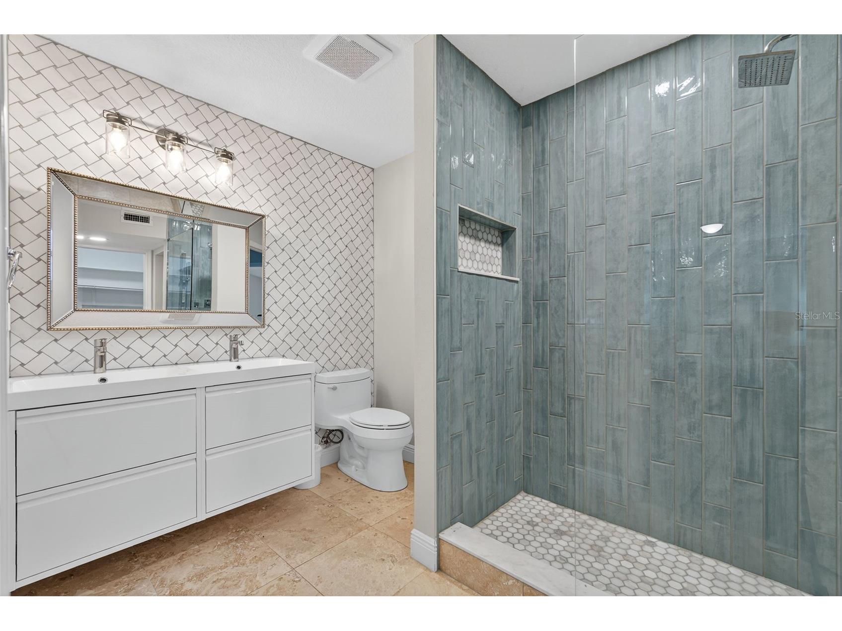 800 Madonna Boulevard #1 Tierra Verde FL 33715 TB8433757 image17