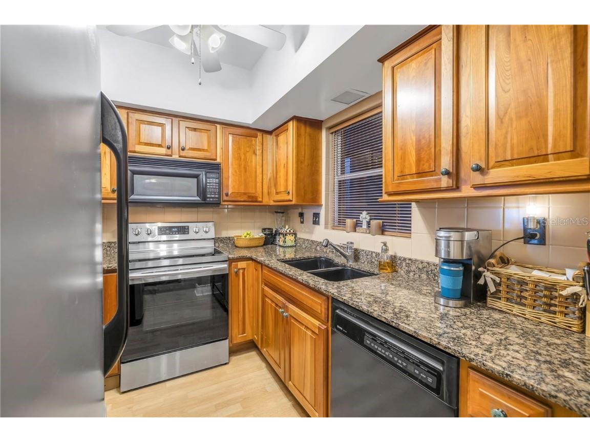 800 Madonna Boulevard #B Tierra Verde FL 33715 - PASS-A-GRILLE CHANNEL U8248026 image17