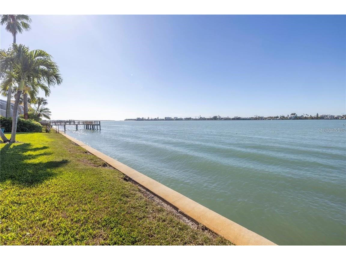 800 Madonna Boulevard #B Tierra Verde FL 33715 - PASS-A-GRILLE CHANNEL U8248026 image38