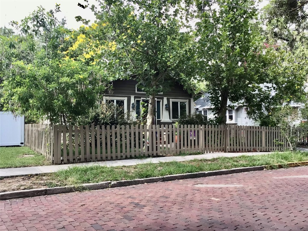 800 Montana Street Orlando FL 32803 O6116794 image1