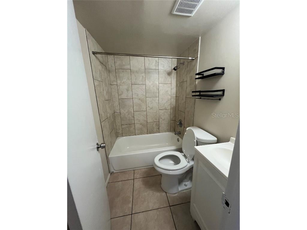 800 N Hastings Street #001 Orlando FL 32808 O6357022 image16