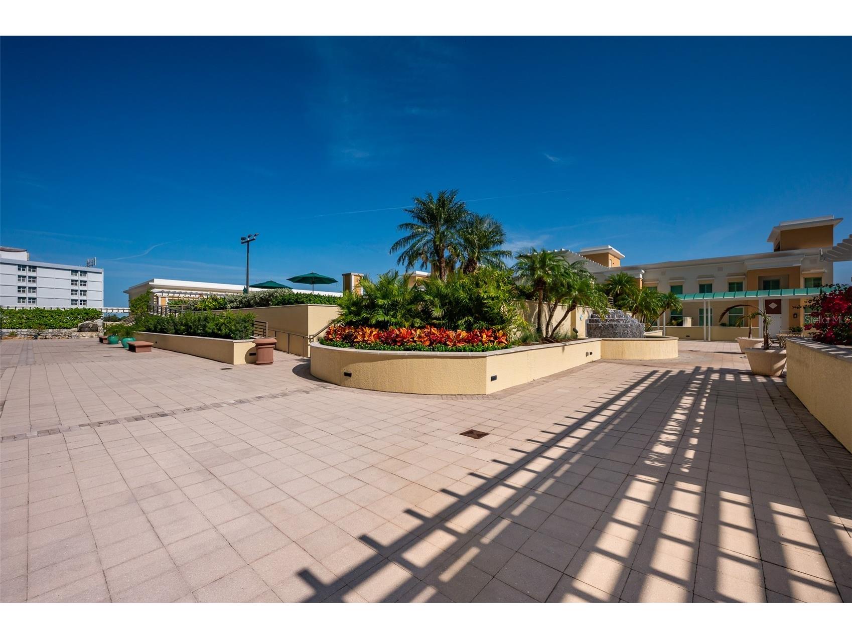 800 N Tamiami Trail #103 Sarasota FL 34236 A4682840 image31