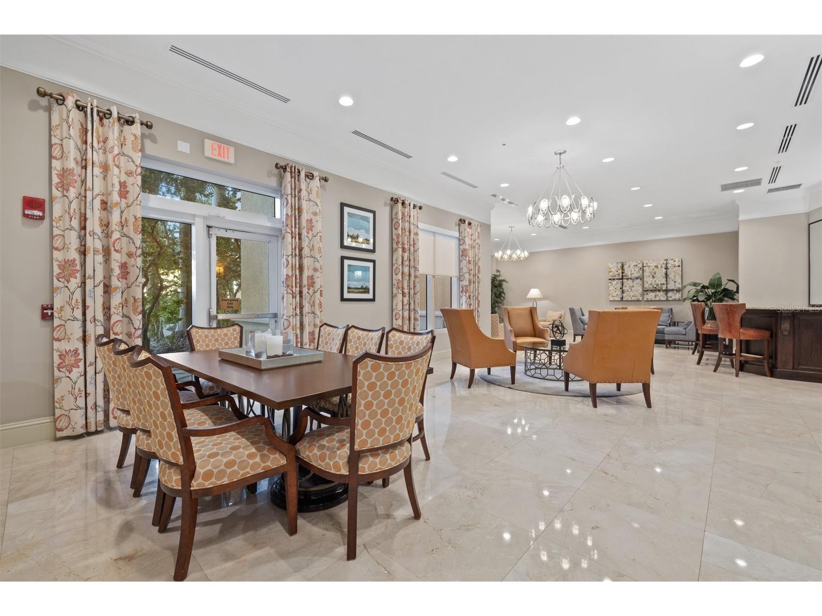 800 N Tamiami Trail #103 Sarasota FL 34236 A4682840 image41