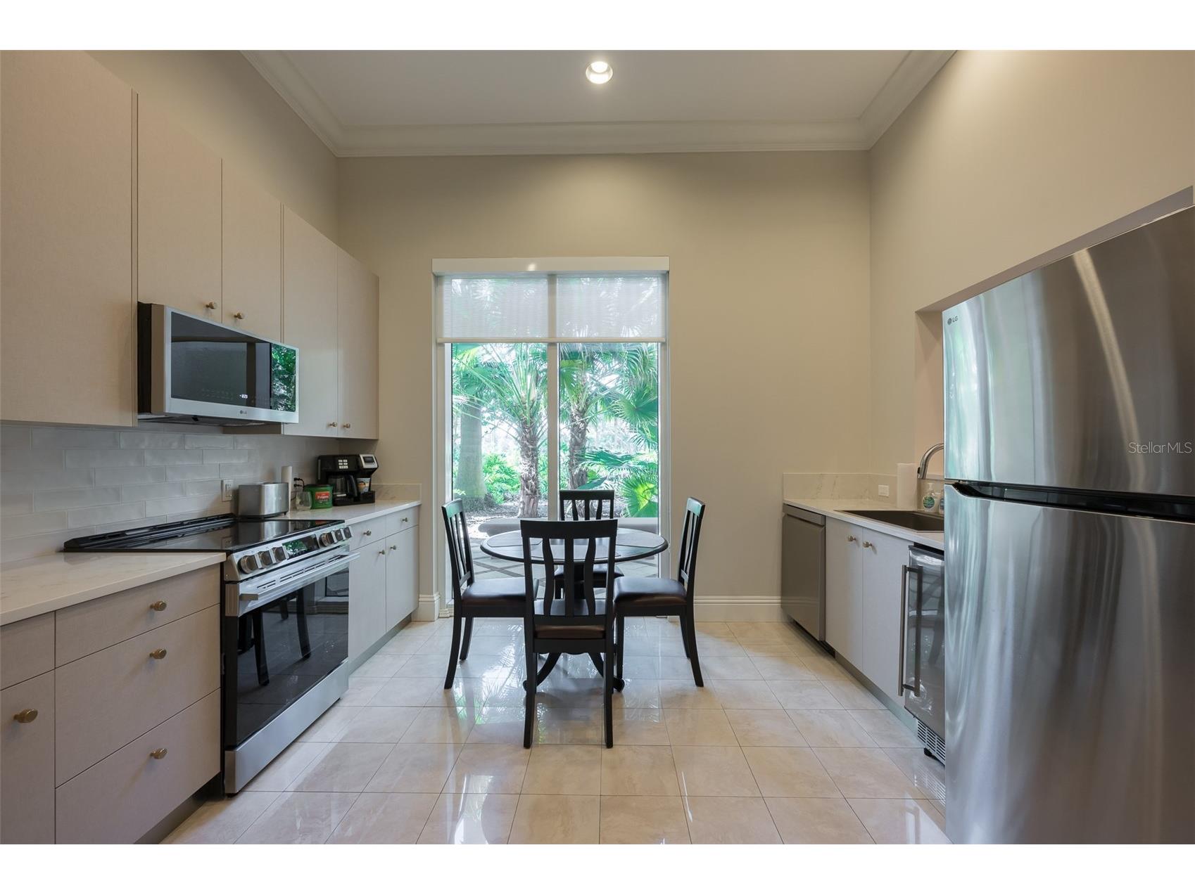 800 N Tamiami Trail #103 Sarasota FL 34236 A4682840 image43