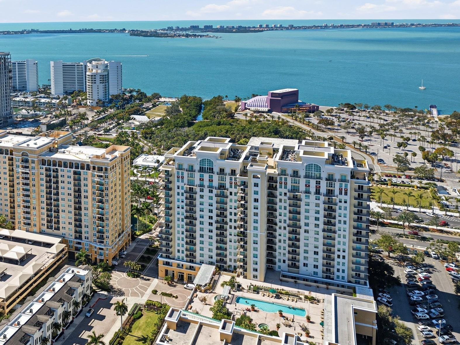 800 N Tamiami Trail #1203 Sarasota FL 34236 - SARASOTA BAY A4680471 image2
