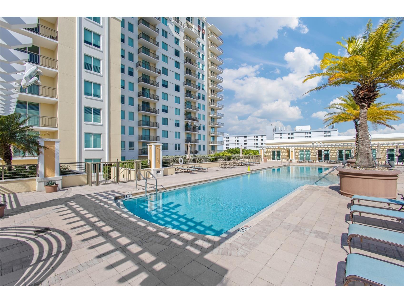 800 N Tamiami Trail #1203 Sarasota FL 34236 - SARASOTA BAY A4680471 image36