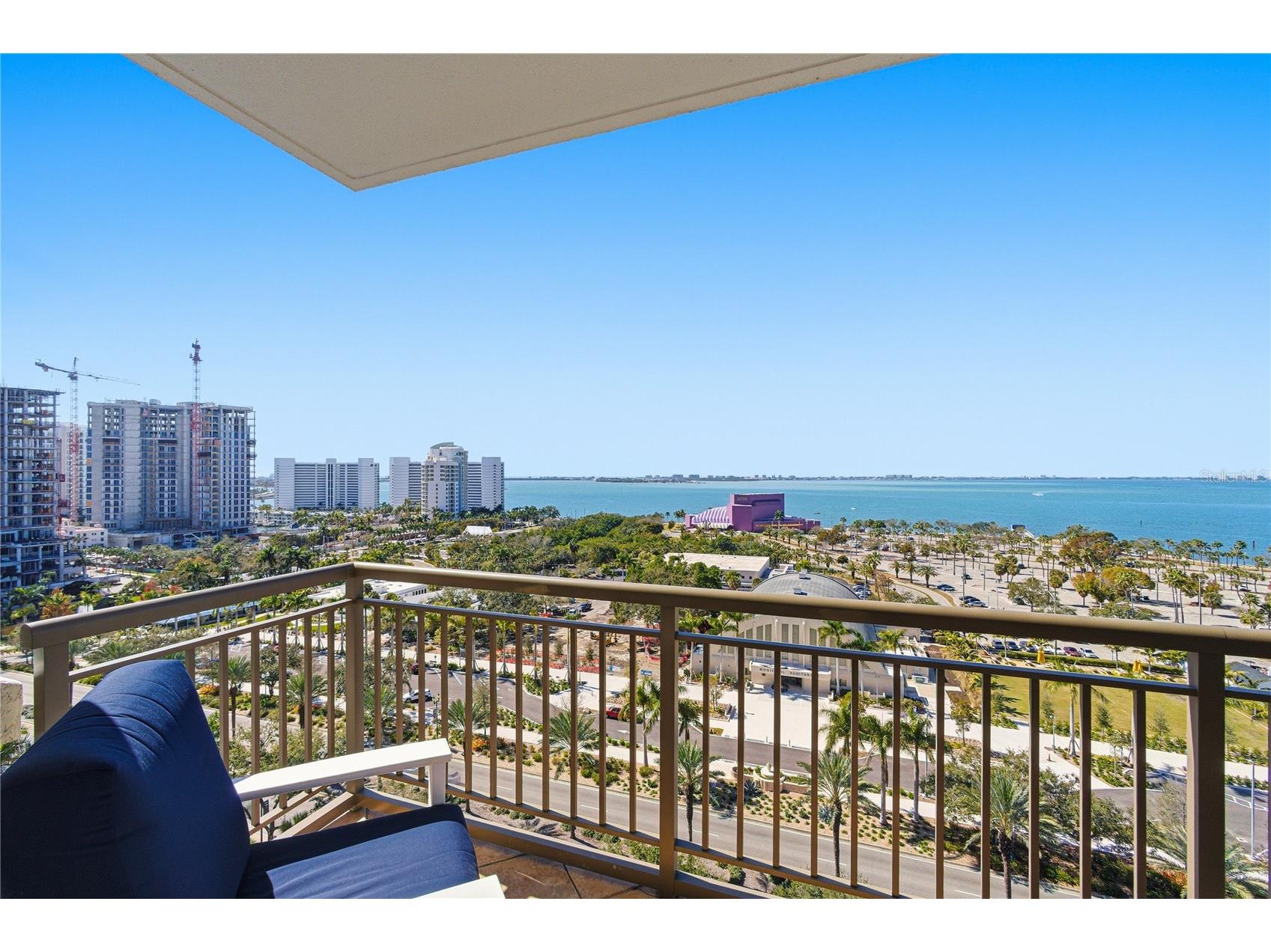 800 N Tamiami Trail #1203 Sarasota FL 34236 - SARASOTA BAY A4680471 image9