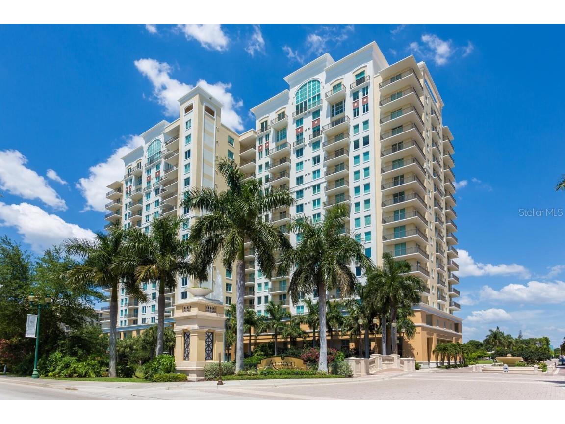 800 N Tamiami Trail #1412 Sarasota FL 34236 A4625292 image1