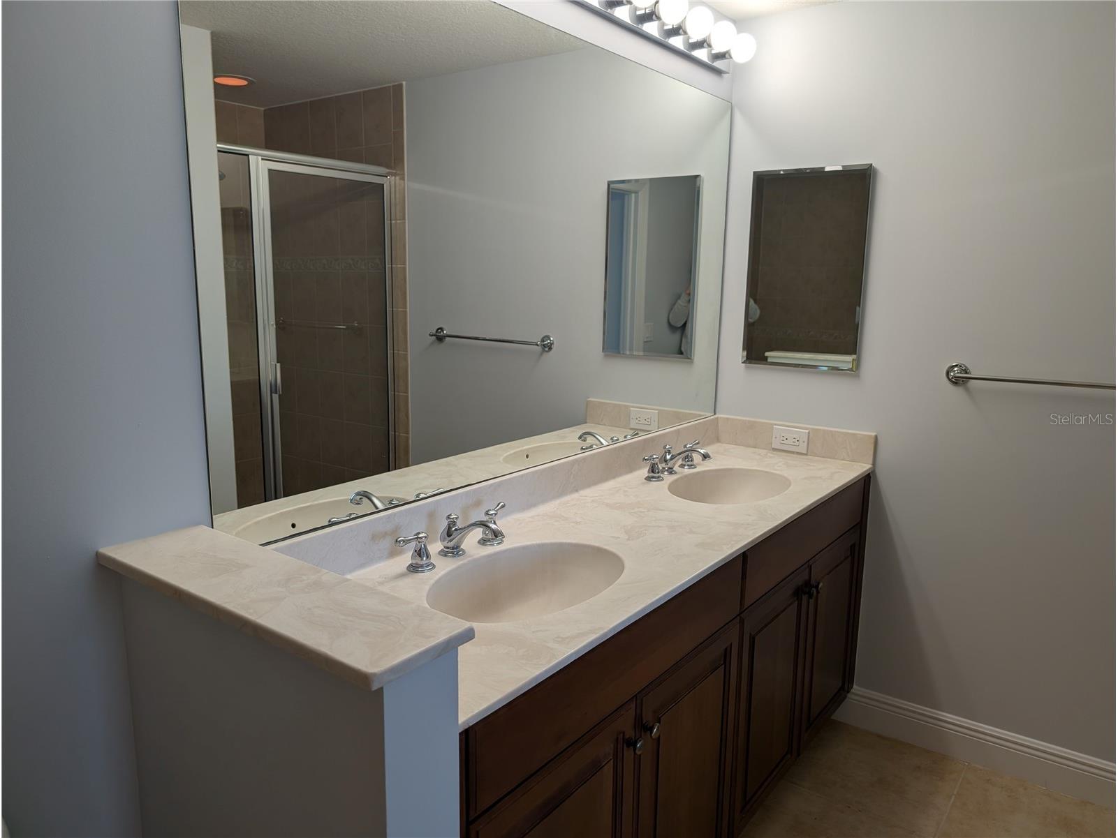 800 N Tamiami Trail #1502 Sarasota FL 34236 A4677113 image21