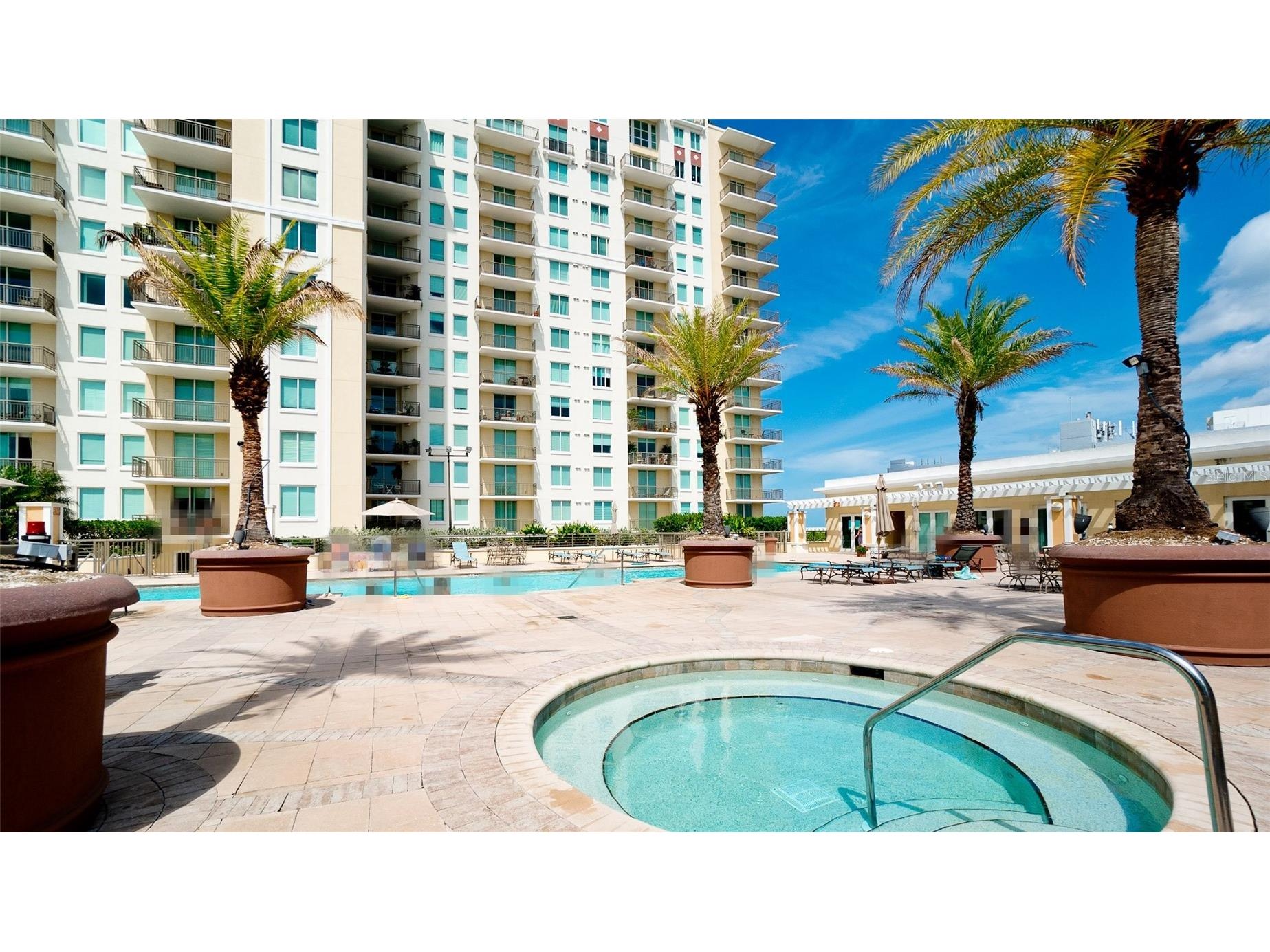 800 N Tamiami Trail #1502 Sarasota FL 34236 A4677113 image37