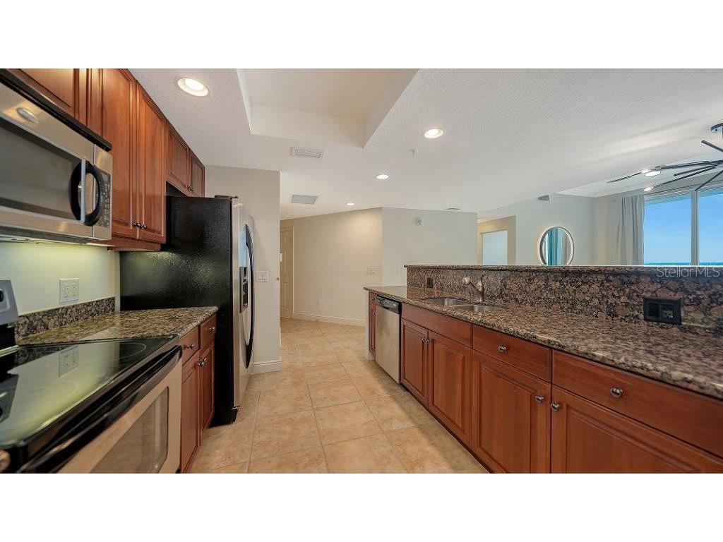 800 N Tamiami Trail #1506 Sarasota FL 34236 A4668870 image15