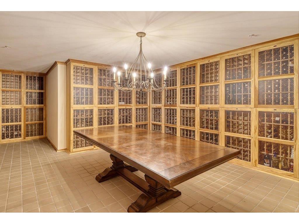 800 N Tamiami Trail #1506 Sarasota FL 34236 A4668870 image55