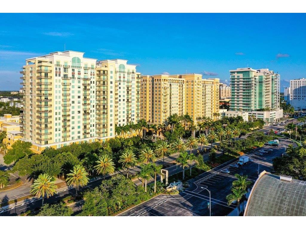 800 N Tamiami Trail #1506 Sarasota FL 34236 A4668870 image58