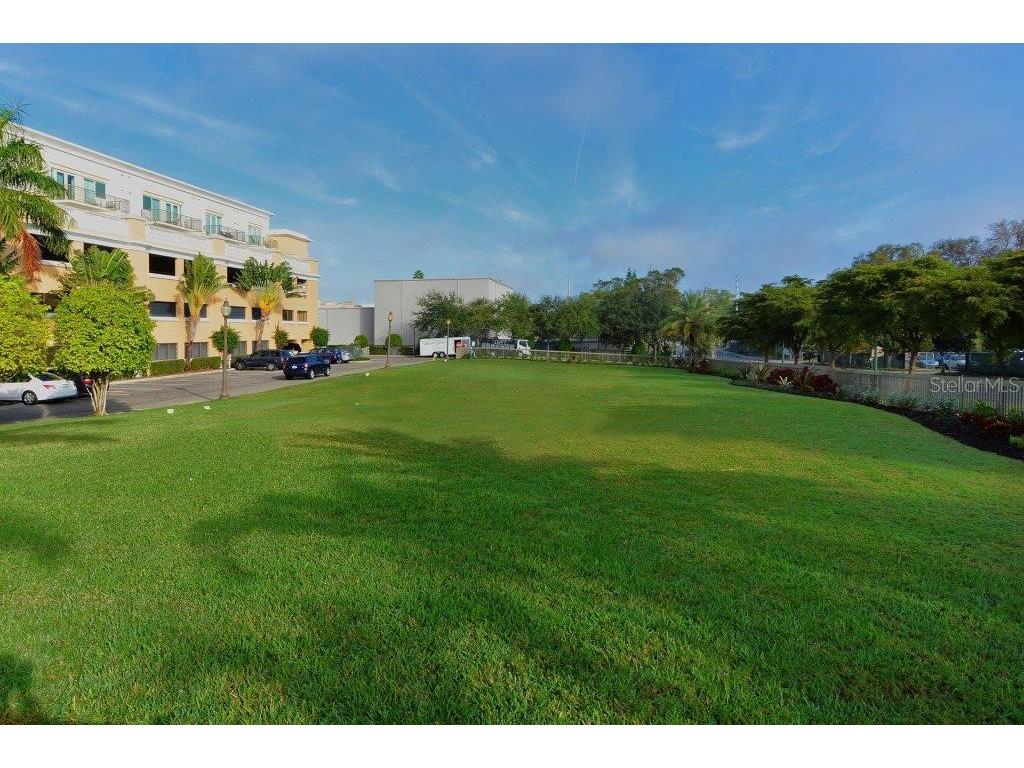 800 N Tamiami Trail #1506 Sarasota FL 34236 A4668870 image60