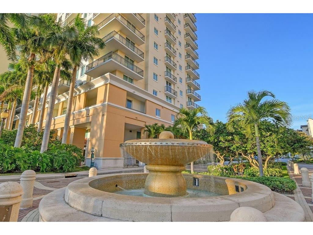 800 N Tamiami Trail #1506 Sarasota FL 34236 A4668870 image61