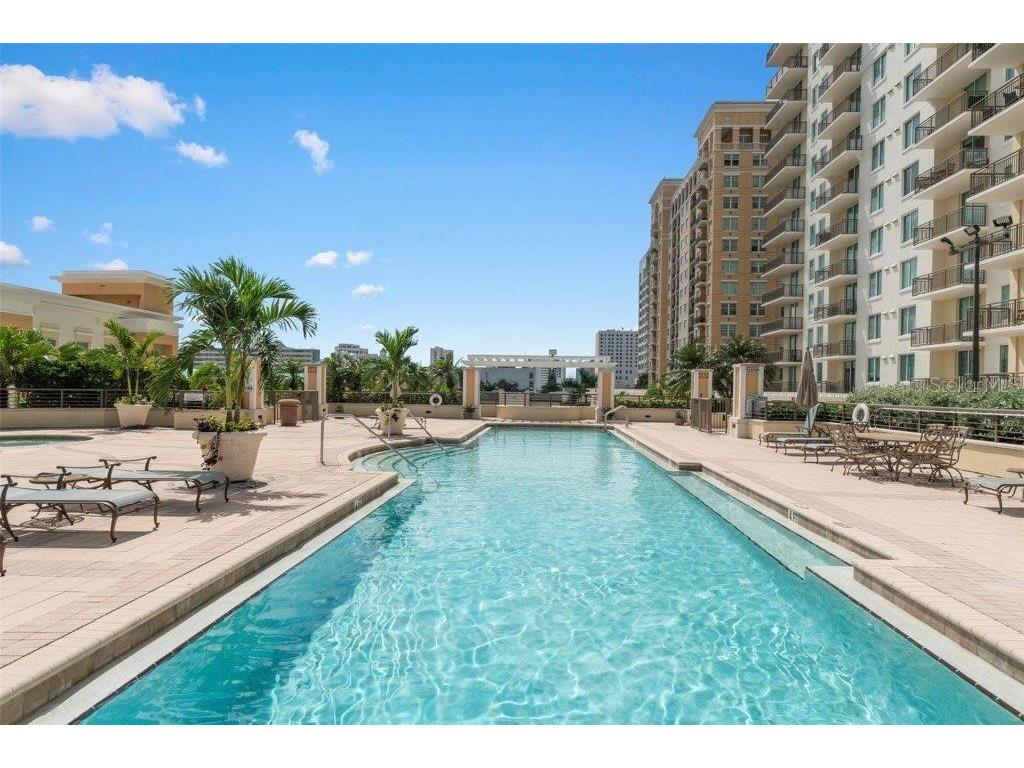 800 N Tamiami Trail #1603 Sarasota FL 34236 - SARASOTA BAY A4669042 image50