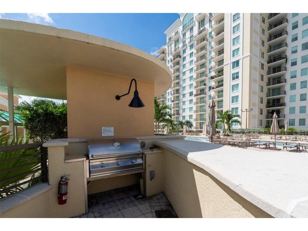 800 N Tamiami Trail #1603 Sarasota FL 34236 - SARASOTA BAY A4669042 image54