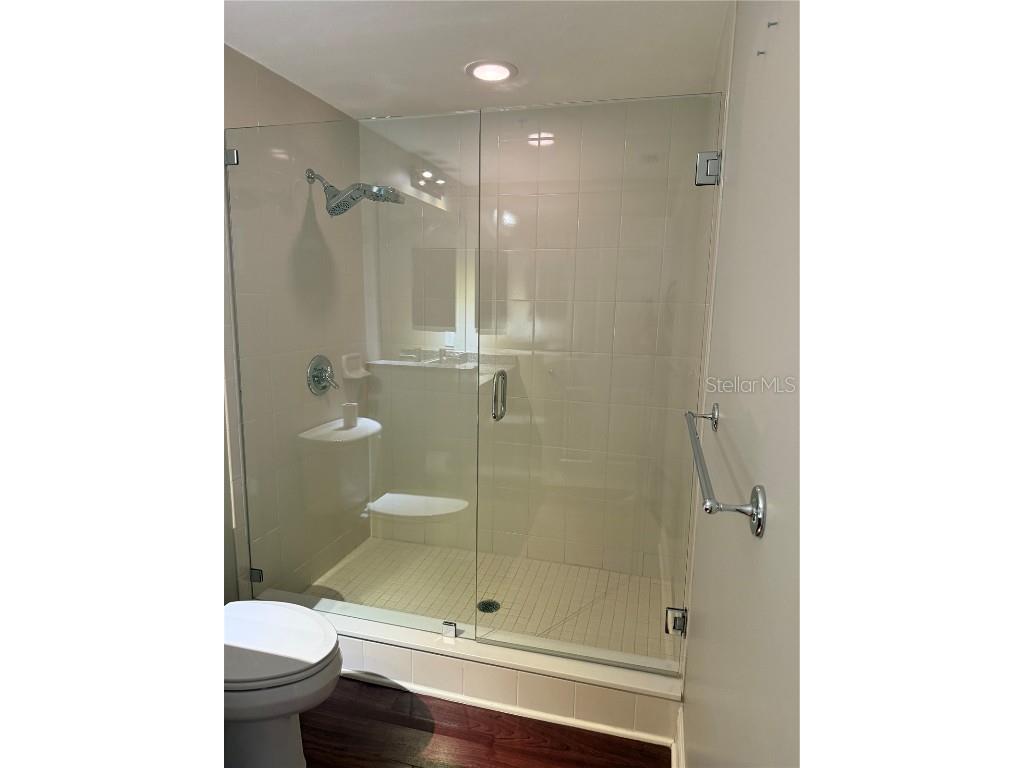 800 N Tamiami Trail #211 Sarasota FL 34236 A4672948 image18