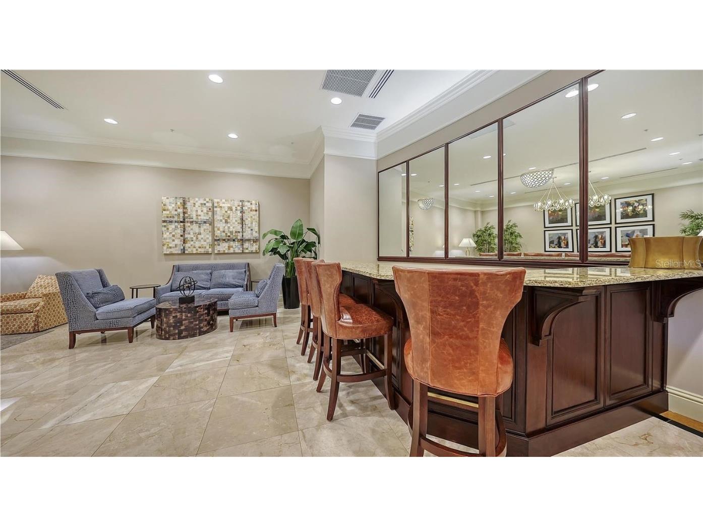 800 N Tamiami Trail #211 Sarasota FL 34236 A4672948 image24