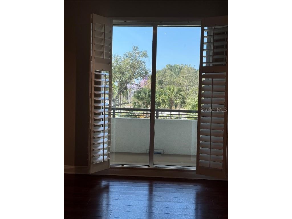 800 N Tamiami Trail #211 Sarasota FL 34236 A4672948 image9