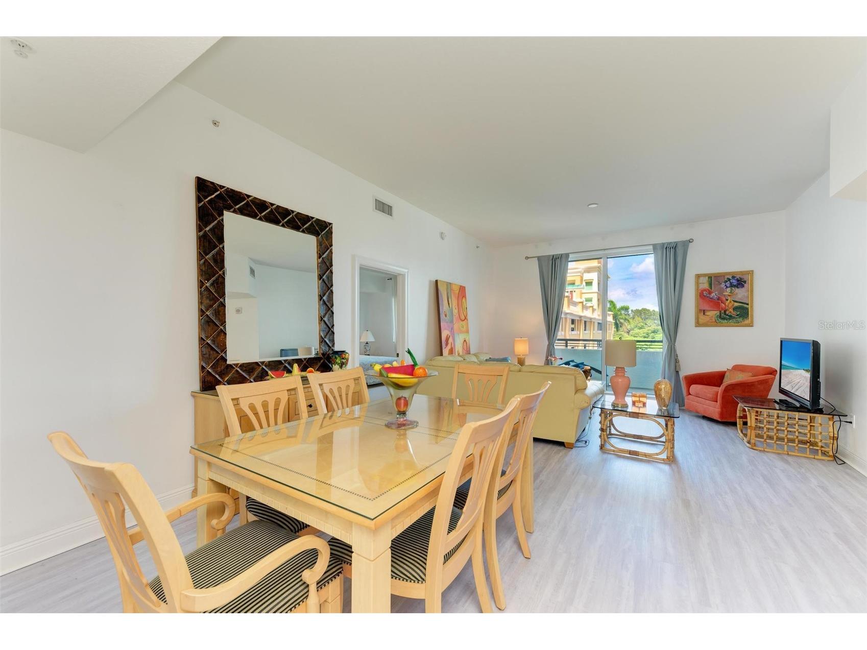 800 N Tamiami Trail #212 Sarasota FL 34236 N6140378 image24