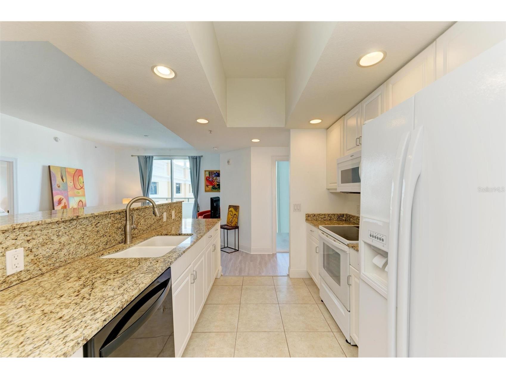 800 N Tamiami Trail #212 Sarasota FL 34236 N6140378 image28