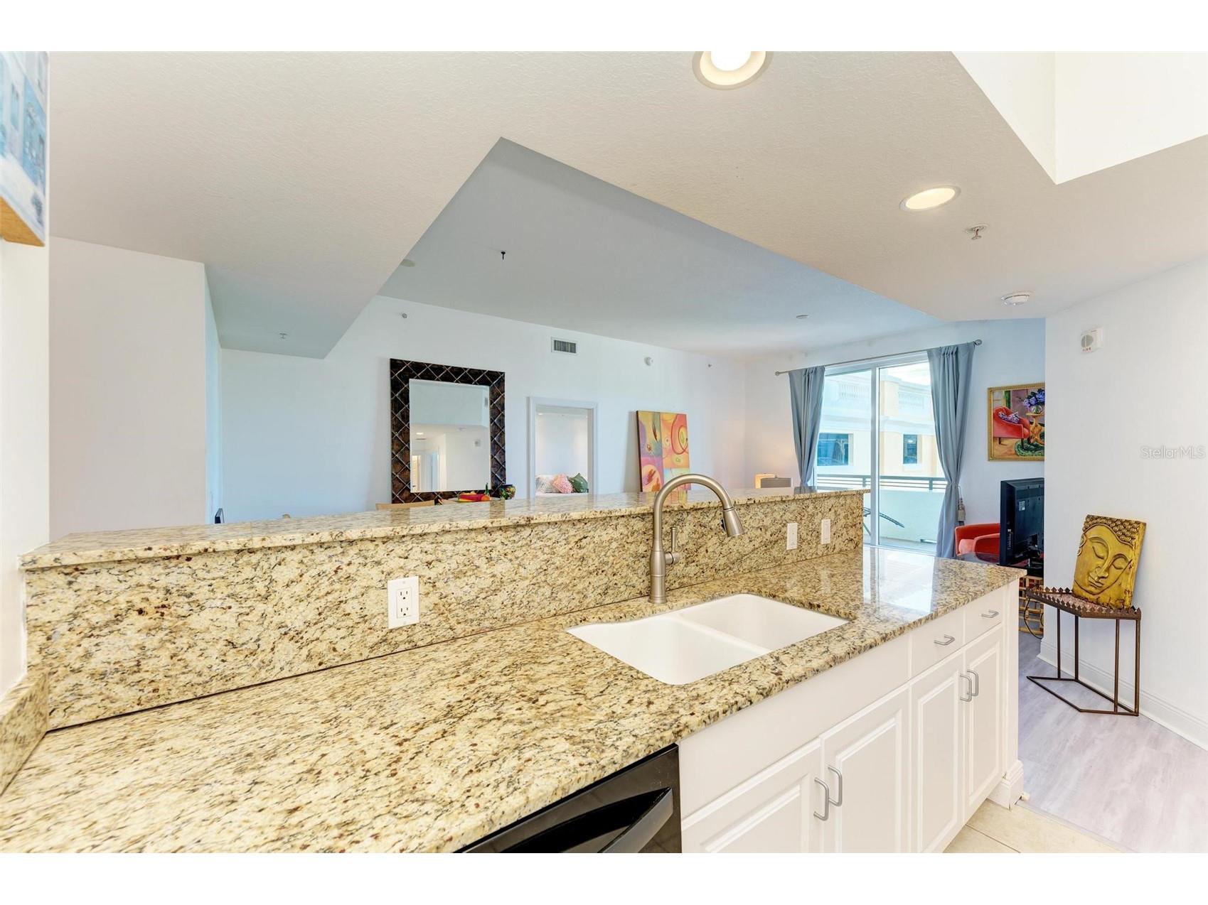 800 N Tamiami Trail #212 Sarasota FL 34236 N6140378 image29