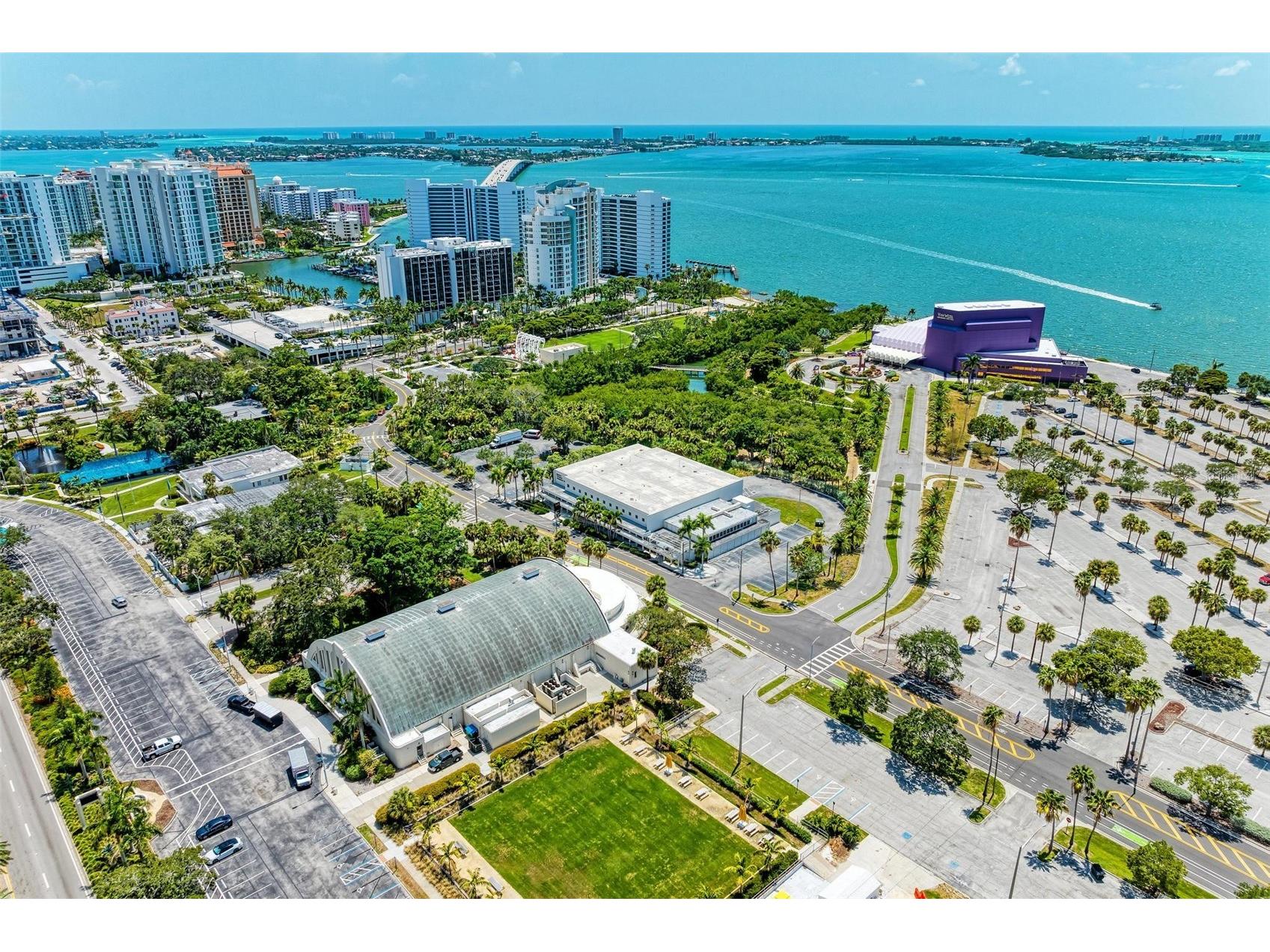 800 N Tamiami Trail #212 Sarasota FL 34236 N6140378 image5