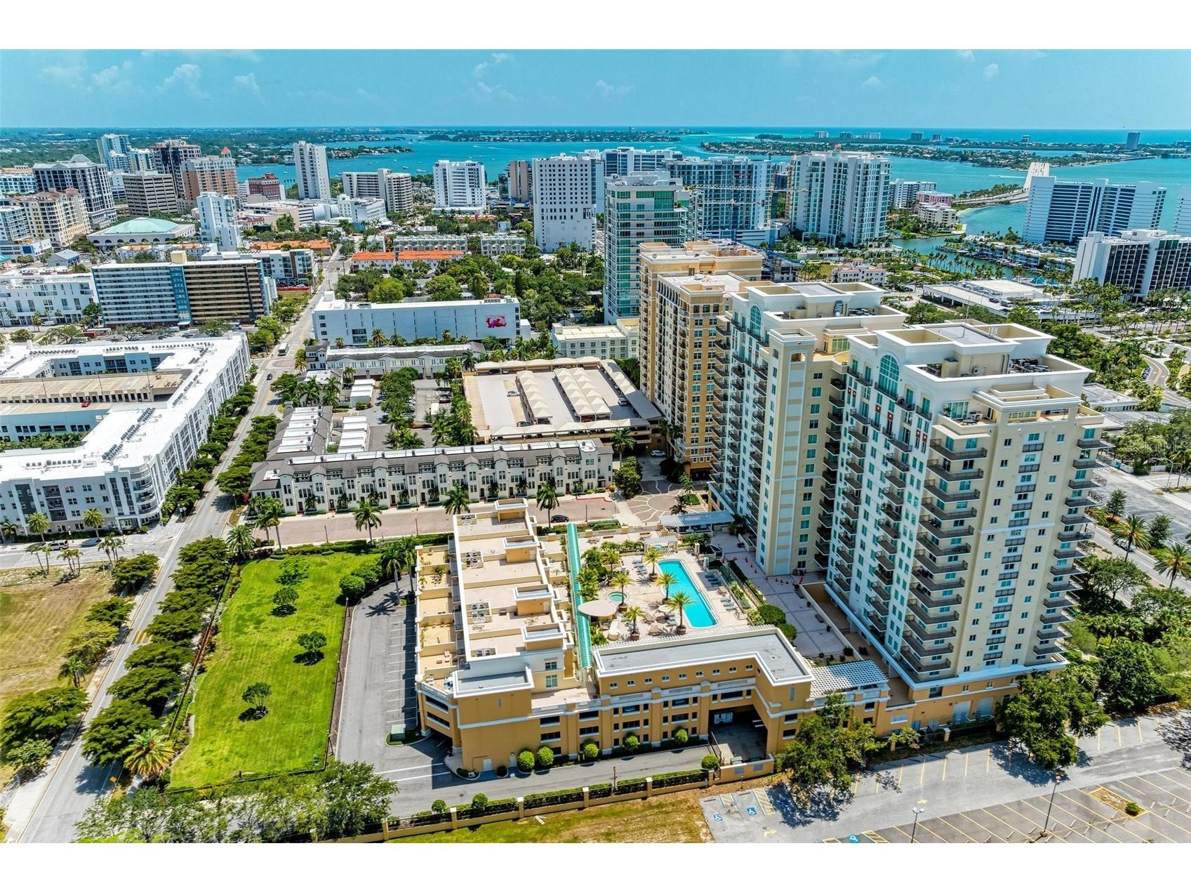 800 N Tamiami Trail #212 Sarasota FL 34236 N6140378 image58