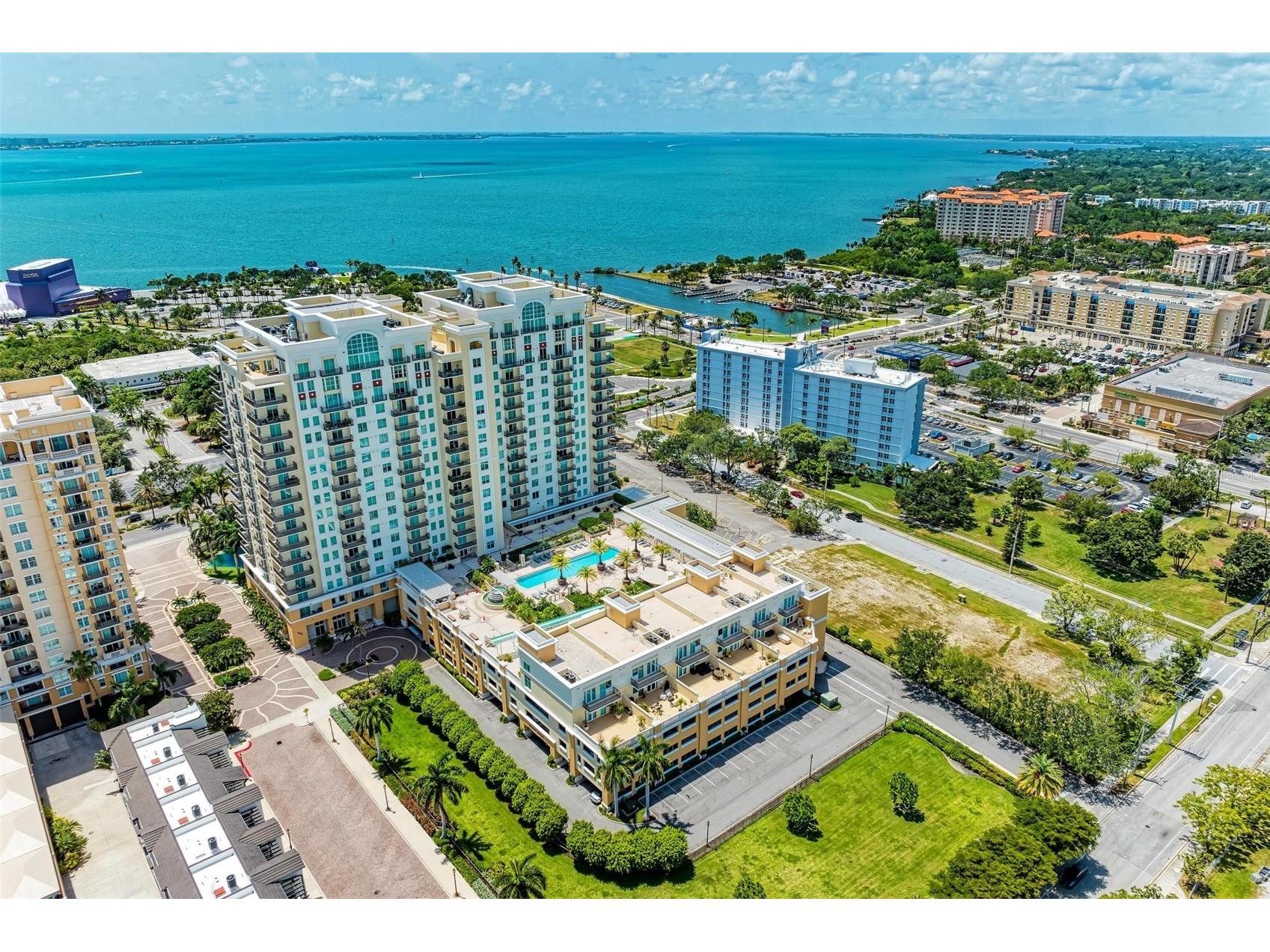 800 N Tamiami Trail #212 Sarasota FL 34236 N6140378 image8