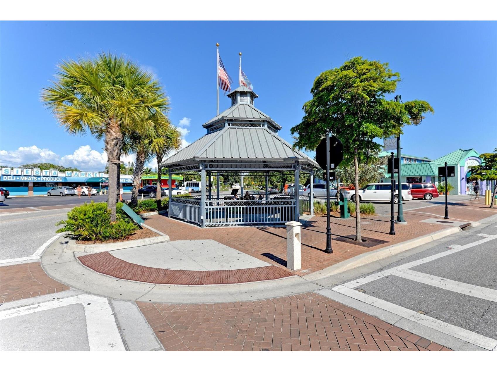 800 N Tamiami Trail #212 Sarasota FL 34236 N6140378 image99