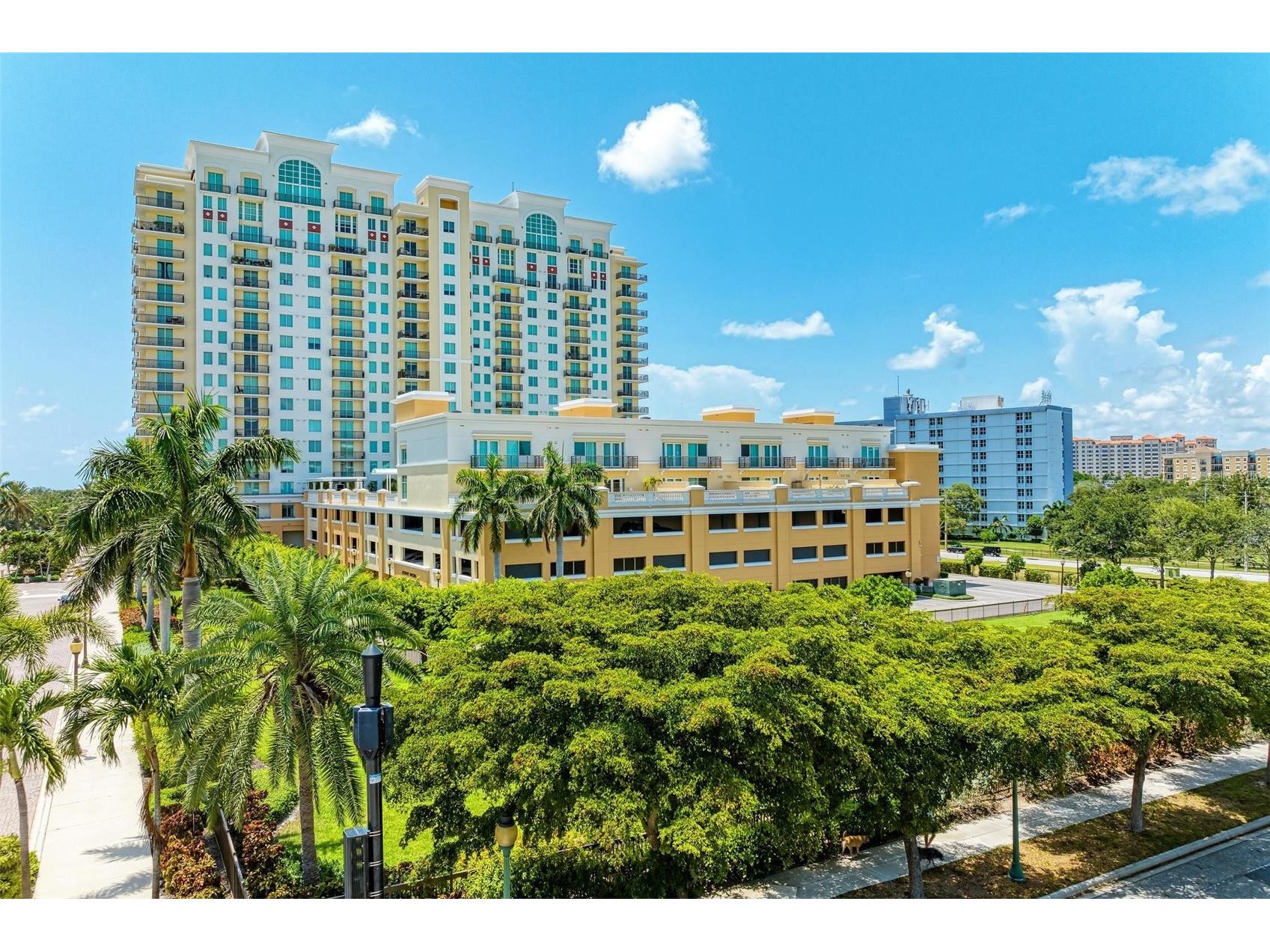 800 N Tamiami Trail #212 Sarasota FL 34236 N6144566 image12