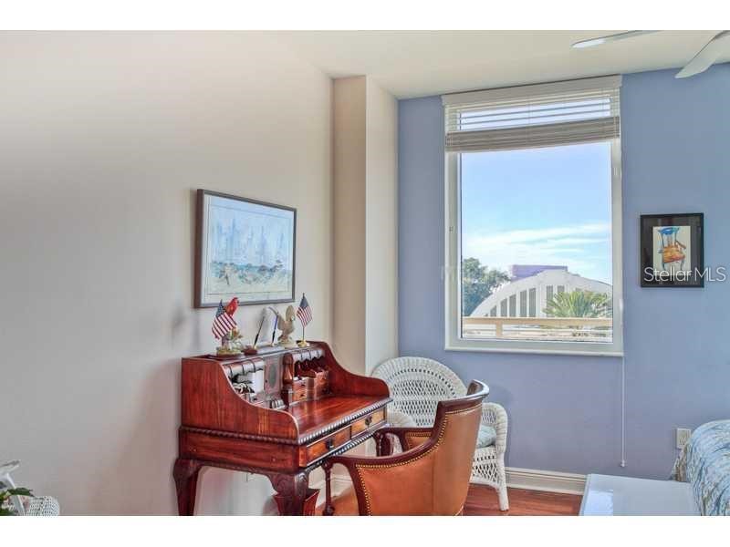 800 N. Tamiami Trail #303 Sarasota FL 34236 A4469675 image18