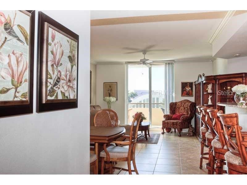 800 N. Tamiami Trail #303 Sarasota FL 34236 A4469675 image3