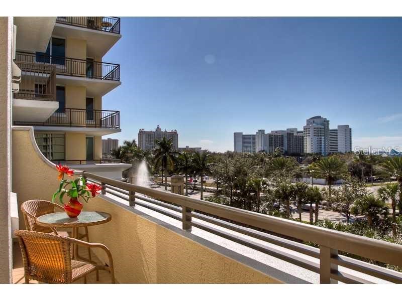 800 N. Tamiami Trail #303 Sarasota FL 34236 A4469675 image7