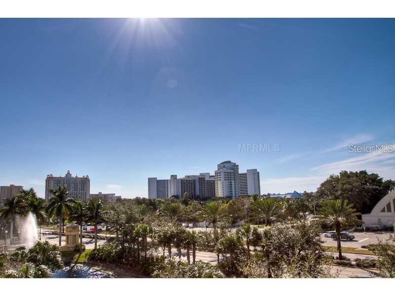 800 N. Tamiami Trail #303 Sarasota FL 34236 A4469675 image9