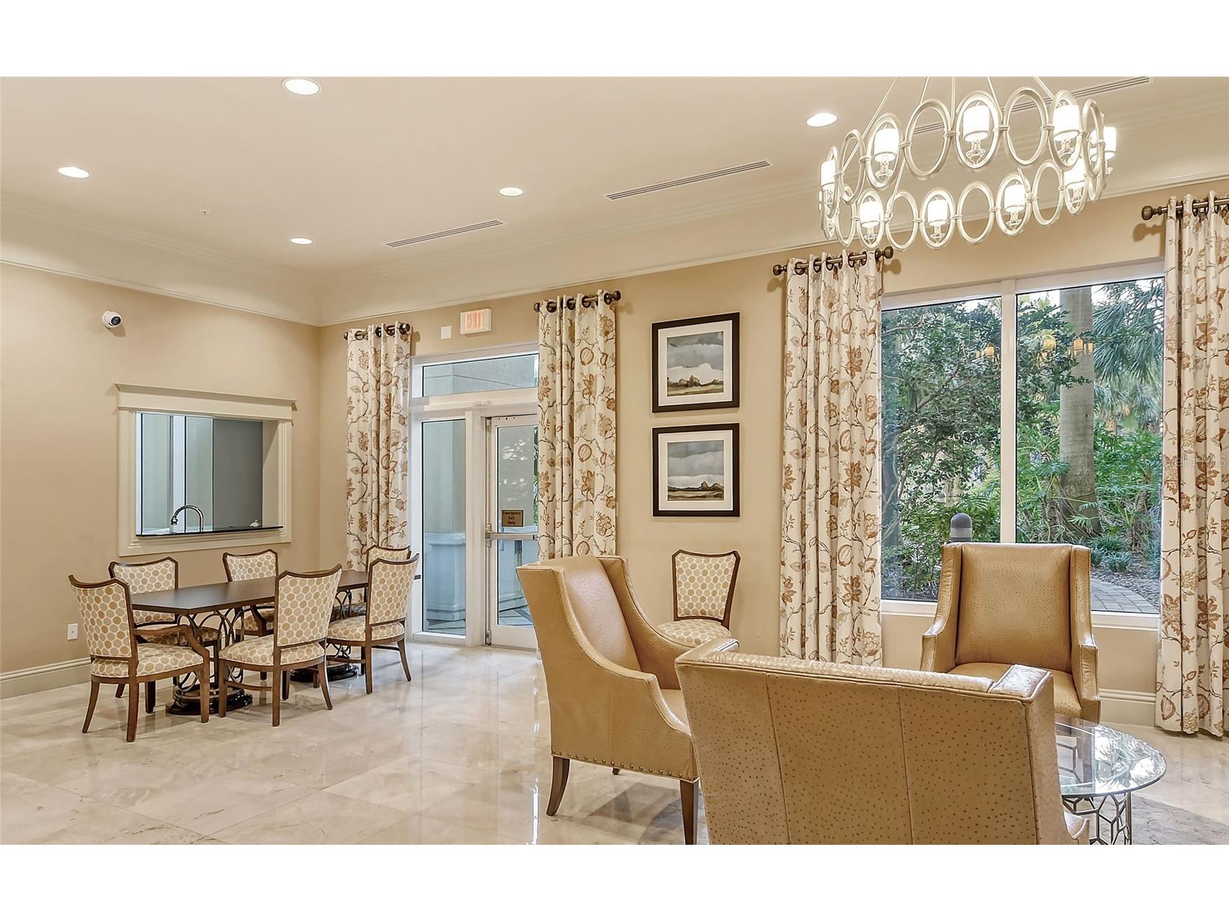 800 N Tamiami Trail #312 Sarasota FL 34236 A4682076 image33