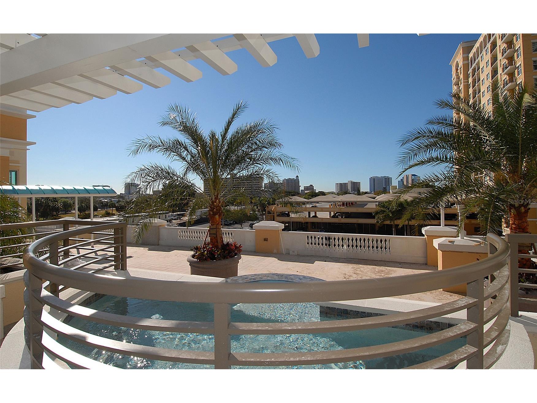 800 N Tamiami Trail #312 Sarasota FL 34236 A4682076 image40