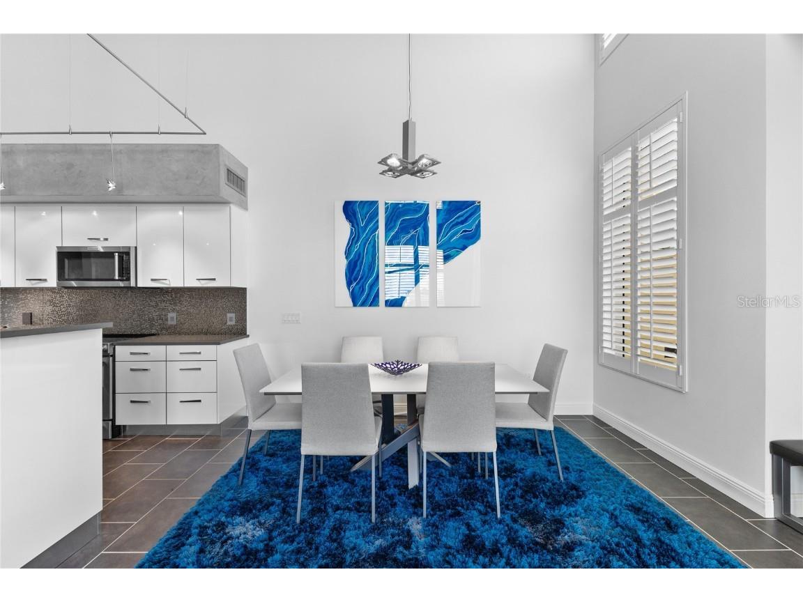 800 N Tamiami Trail #321 Sarasota FL 34236 - SARASOTA BAY A4675025 image8