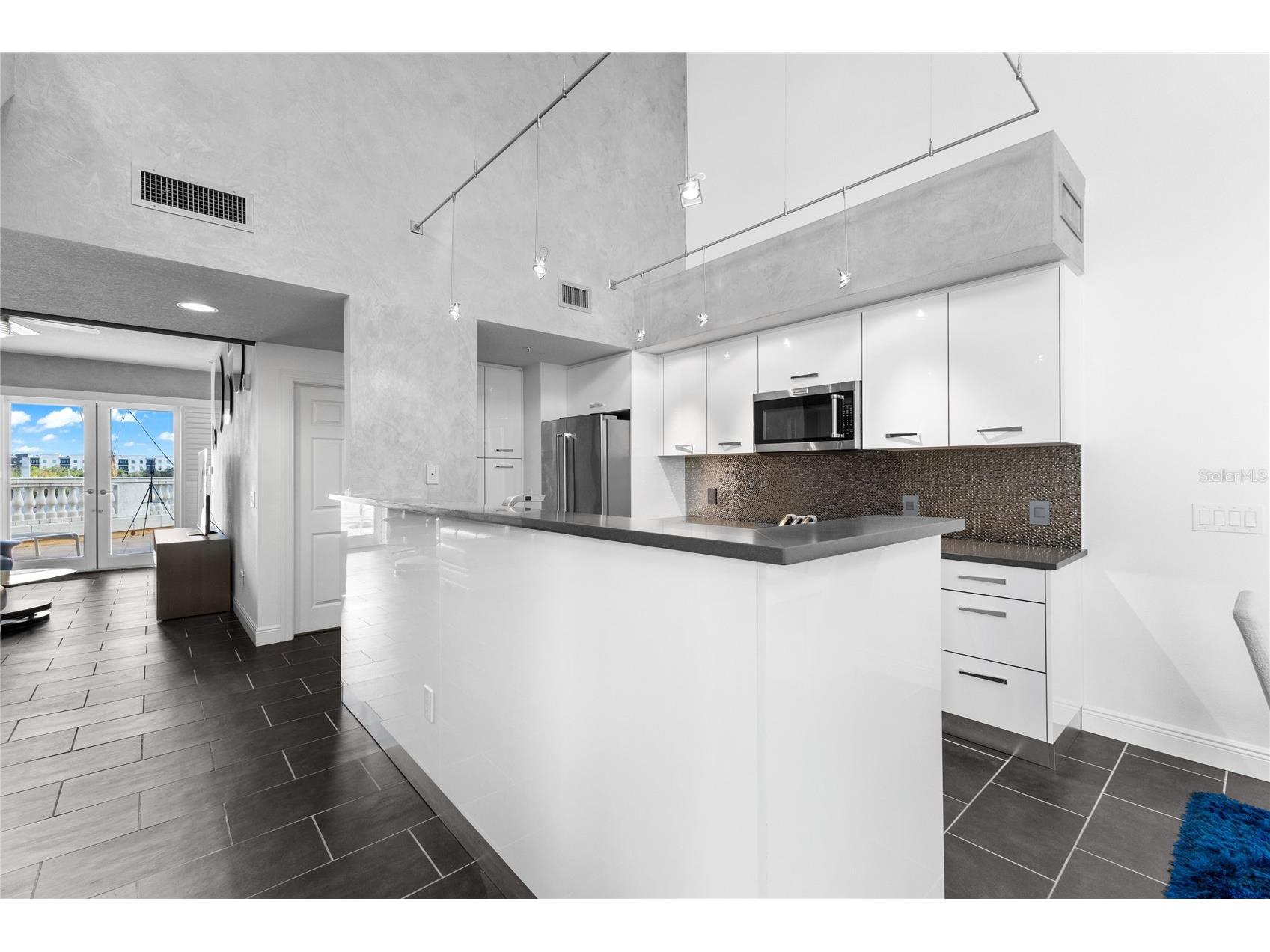 800 N Tamiami Trail #321A Sarasota FL 34236 - SARASOTA BAY A4690103 image28