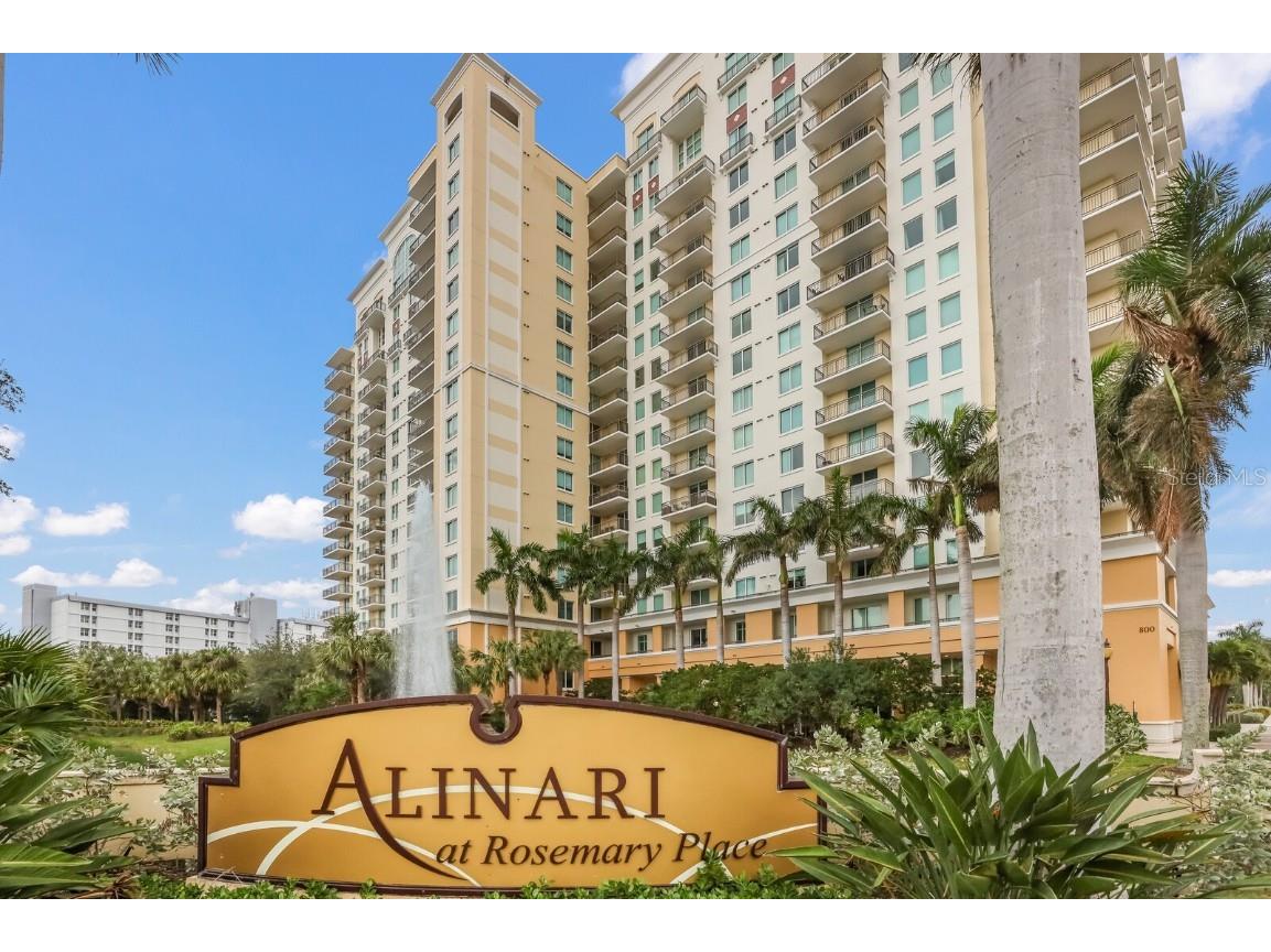 800 N Tamiami Trail #404 Sarasota FL 34236 A4617458 image1