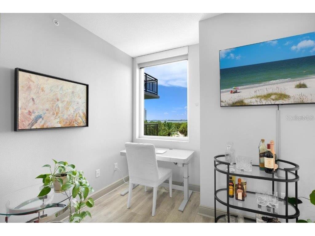 800 N Tamiami Trail #405 Sarasota FL 34236 A4677207 image10